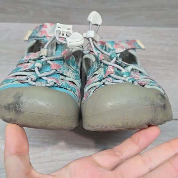 Keen Kids Girl Waterproof Fisherman Multi-Color Sandals Shoes Sz 12 Toddler - Picture 4 of 10